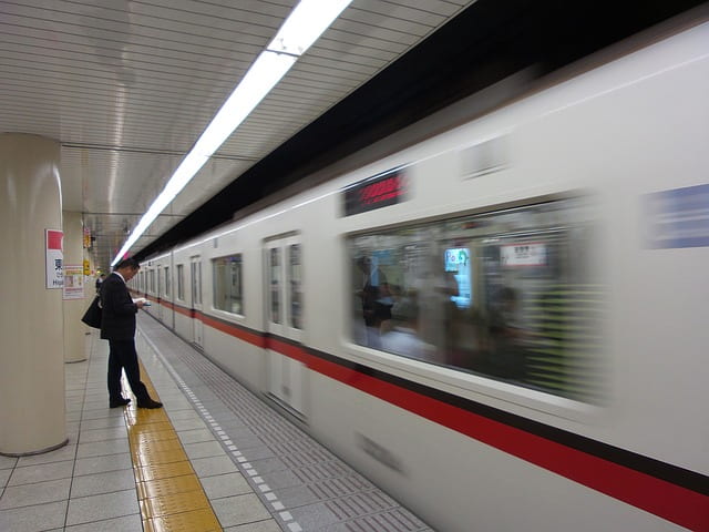 高卒で公務員への転職